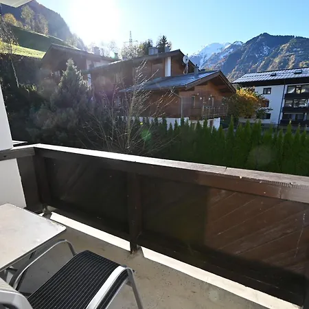 Apartment Haus 3 Top 16 - By Four Seasons Apartments Kaprun Exterior photo