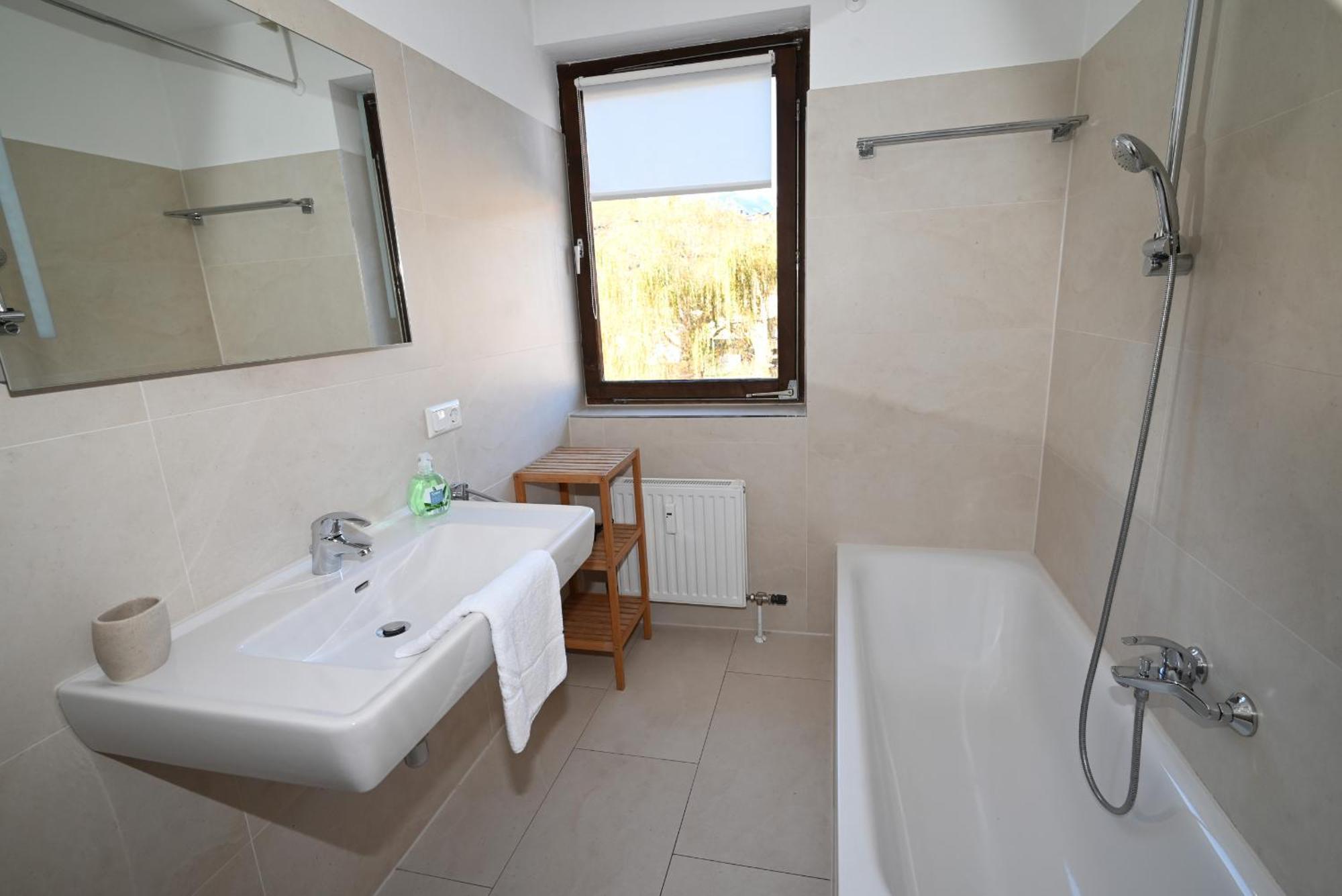 Apartment Haus 3 16 - By Four Seasons Kaprun